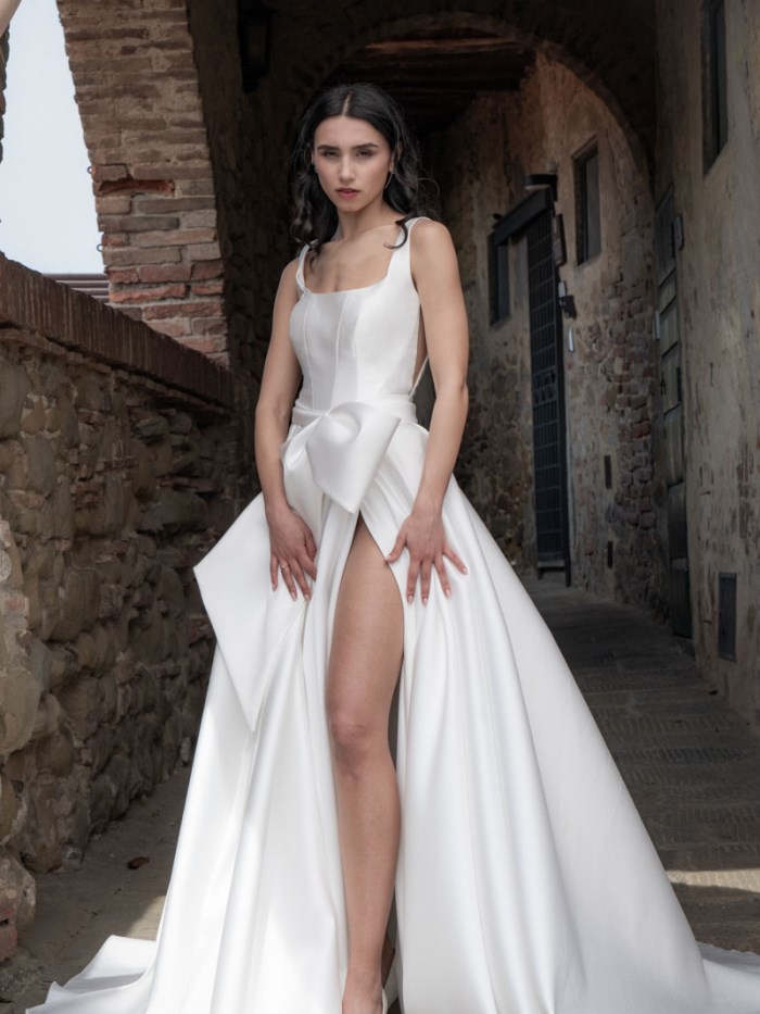 Abiti da sposa - Collezione Claudia  - C568