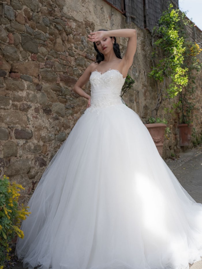 Abiti da sposa - Collezione Claudia  - C566