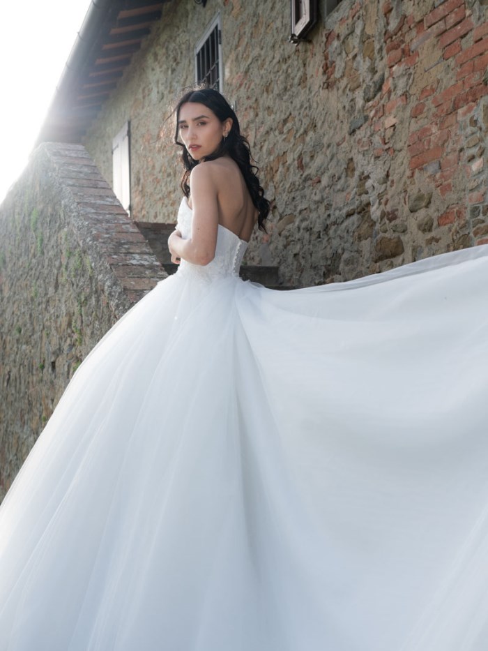 Abiti da sposa - Collezione Claudia  - C558