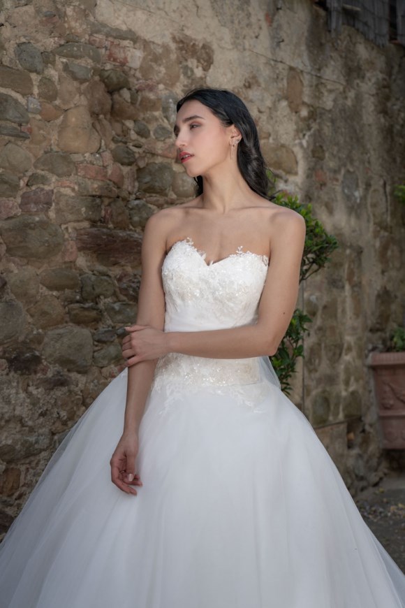 Abiti da sposa su misura provincia di Grosseto